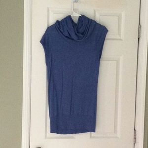 Sleeveless cowl neck sweater